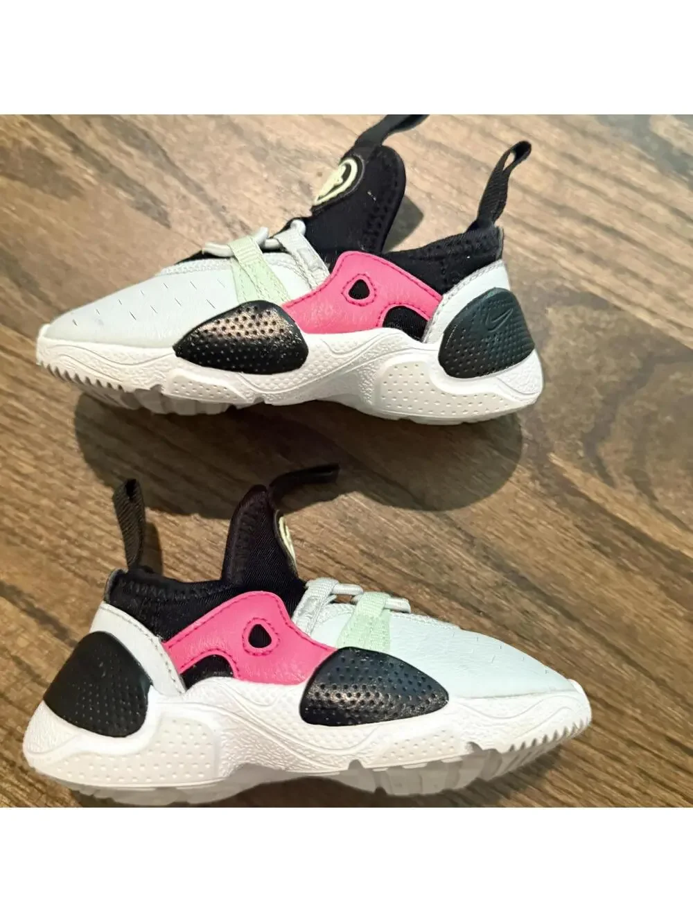 Nike (TD) Nike Huarache E.D.G.E 'Black Gray Pink' Shoes Size 6C